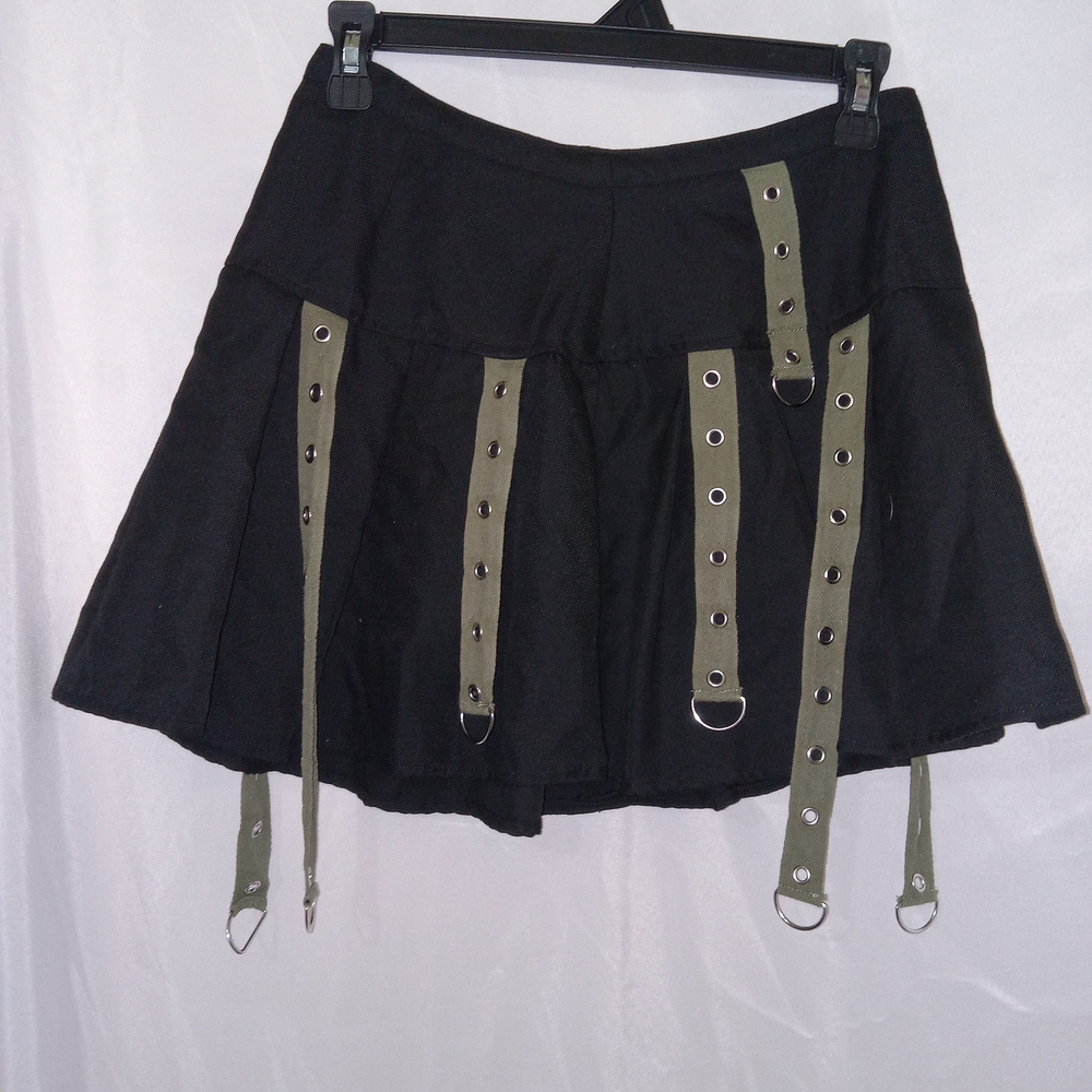 Social Collision Gothic Mini Skirt Strappy D-Ring Black Punk Grunge Alt Y2K 26" - Picture 11 of 13